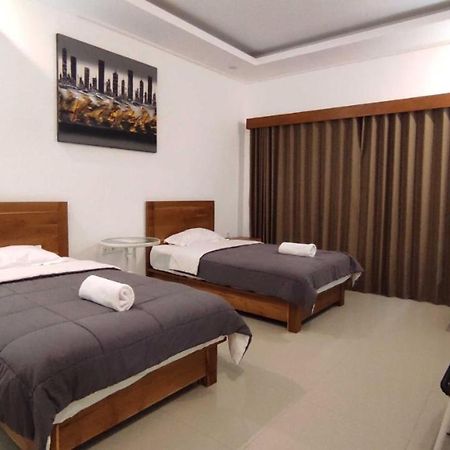 Manu Guest House 2 Canggu  Exterior photo